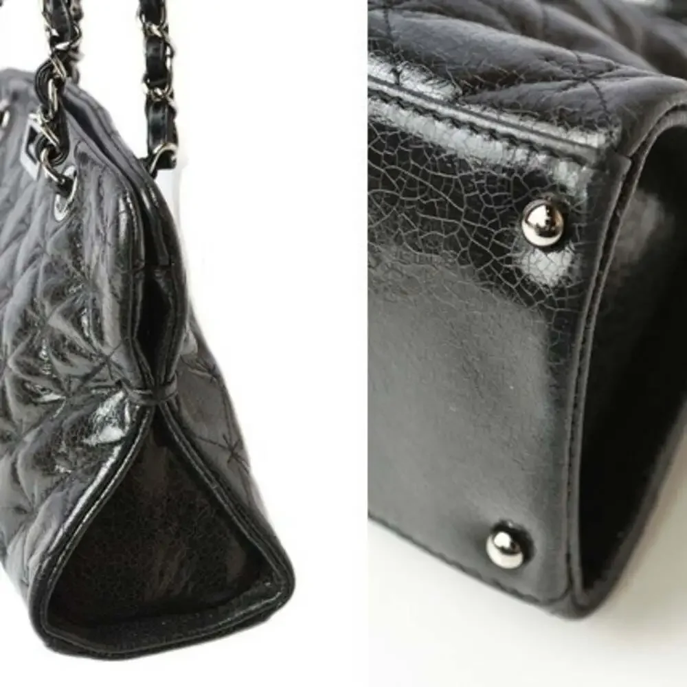 CHANEL Black Leather Tote Bag